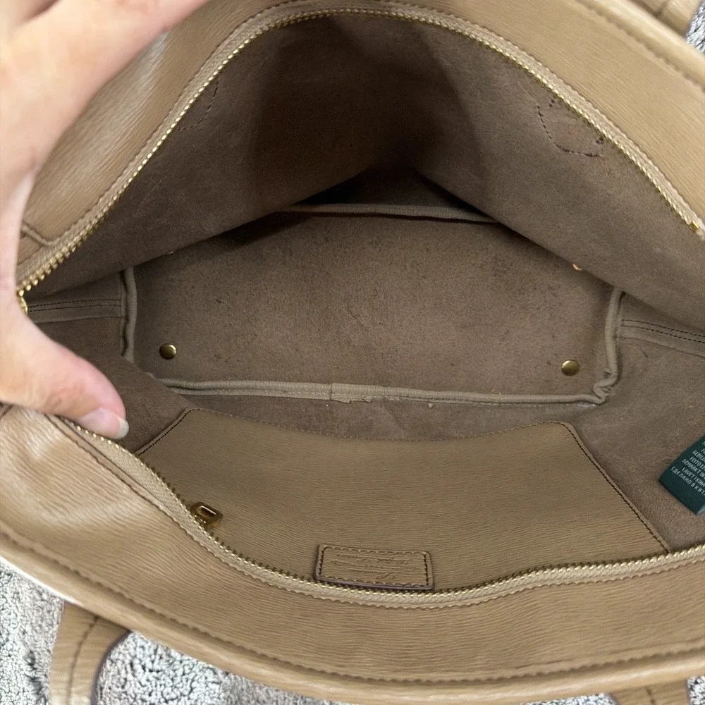 Lauren Ralph Lauren beautiful bag